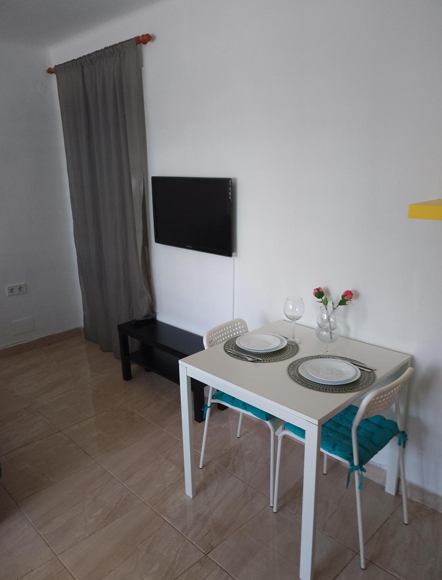 Apartamento Serrano Málaga Exterior foto